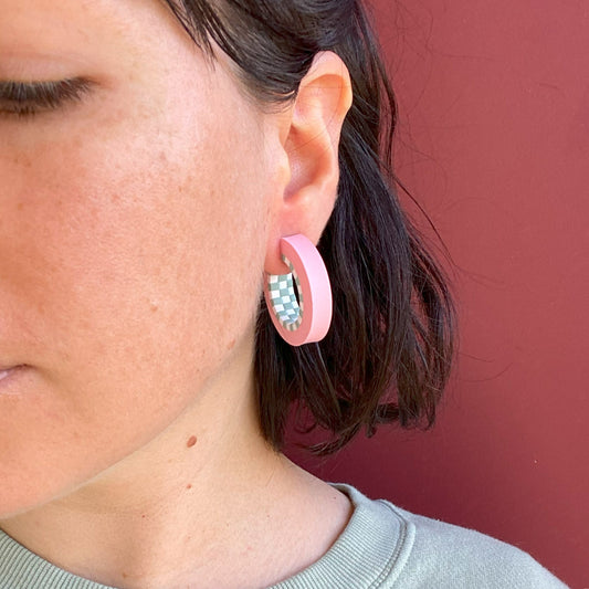 Your Grandma's Bathroom / Retro Interiors / Earrings