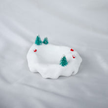 Load image into Gallery viewer, Winter Trinket Dish