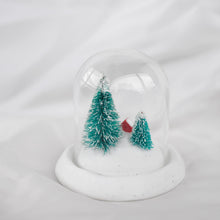 Load image into Gallery viewer, Snowy Forest Homestead / Miniature Landscape Diorama