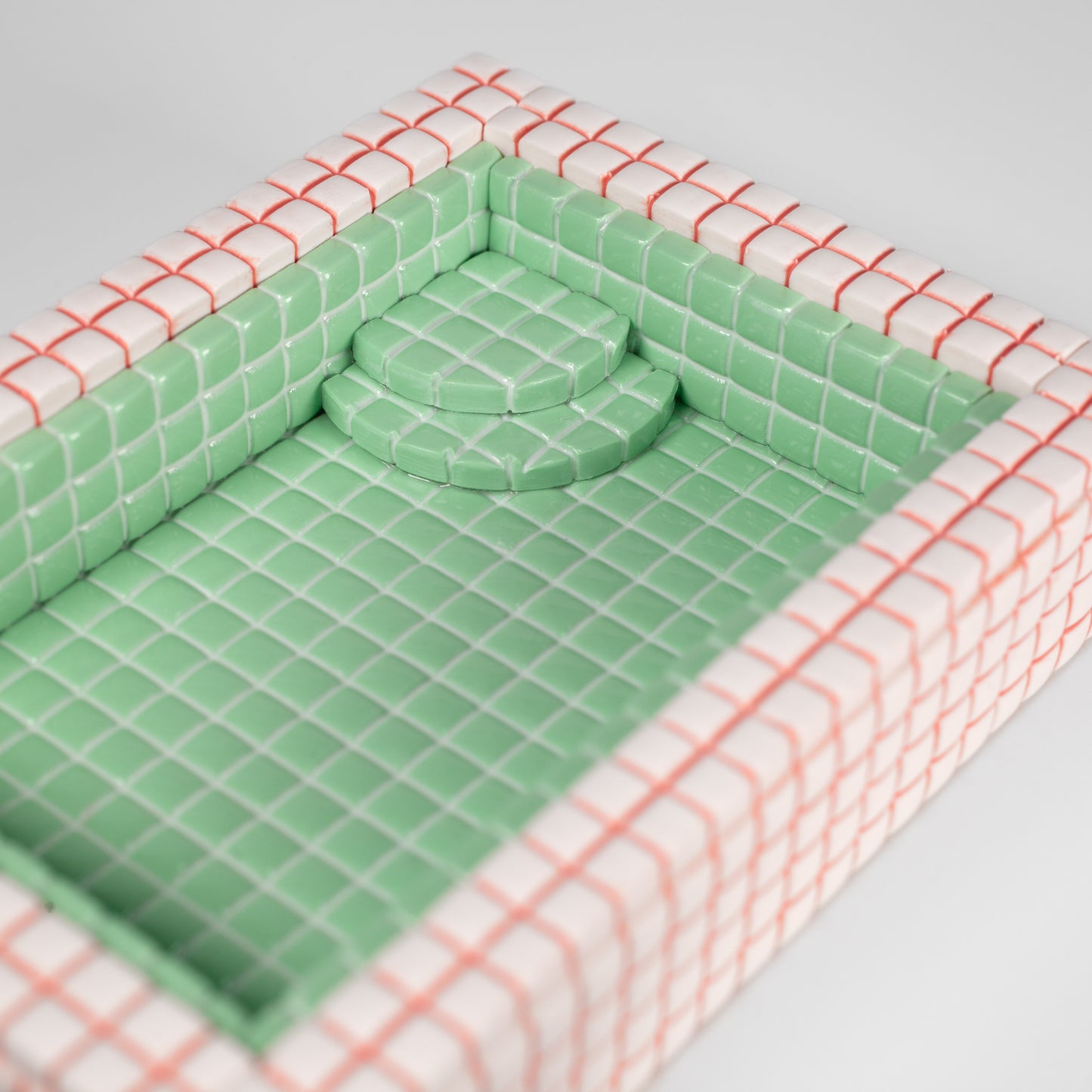 Grandmas Bathroom / Trinket Pool