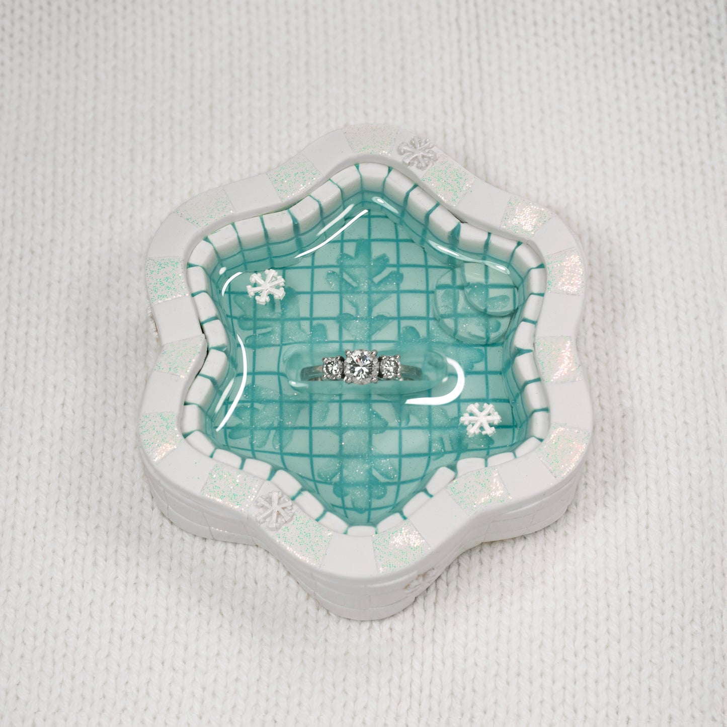 Snowflake Swimming Pool / Pre-Order