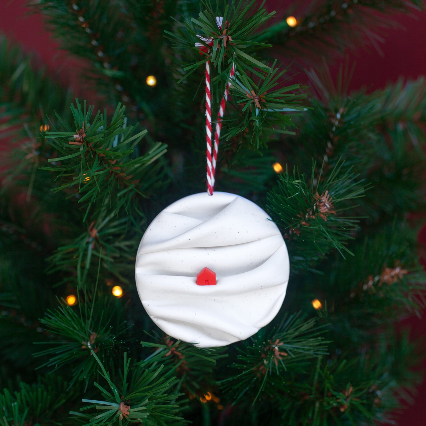 Winter Hills / Ornament