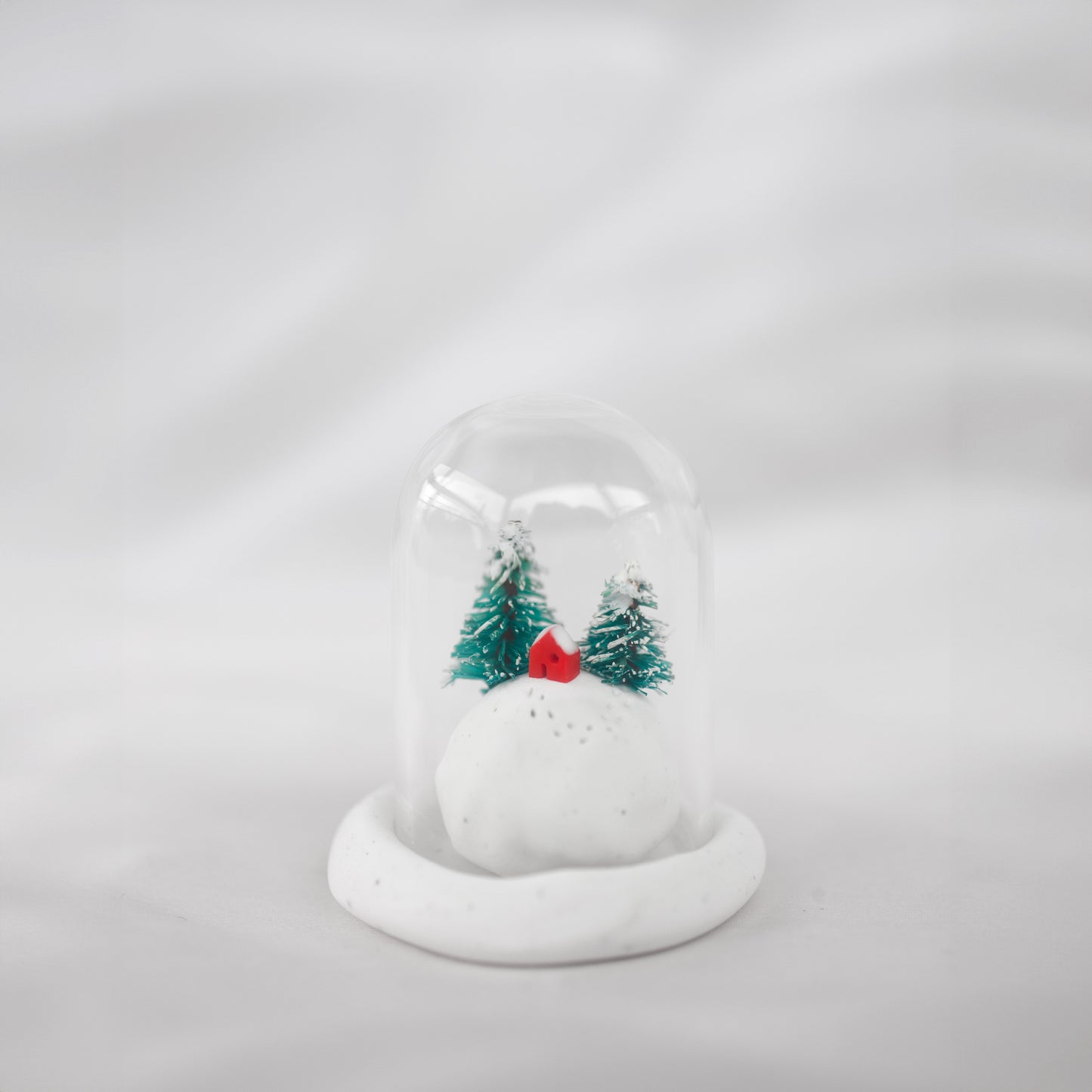 Snowy Forest Homestead / Miniature Landscape Diorama