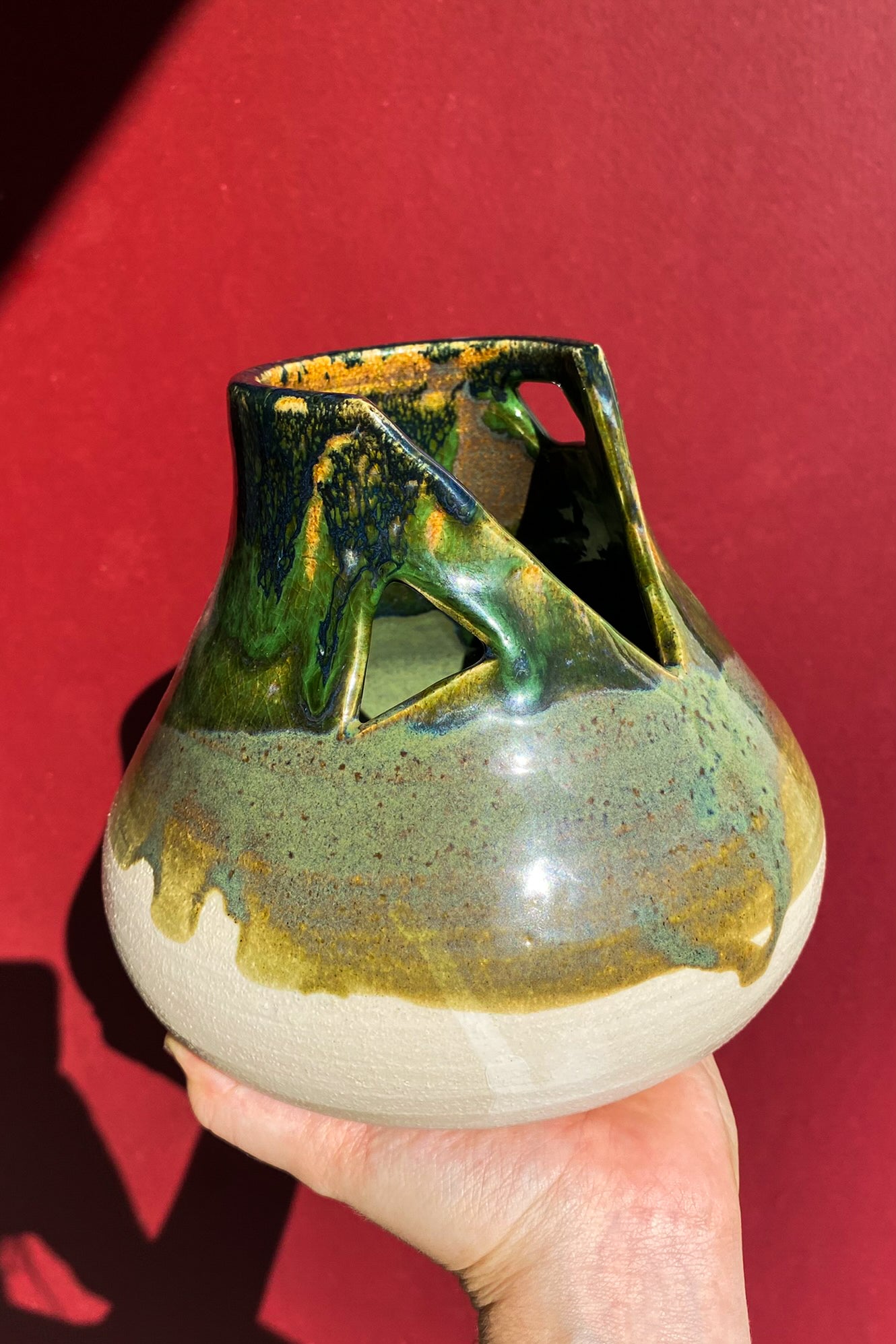 Green and White Vase / Ceramics