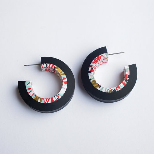 Interior Hoops / Retro Scraps