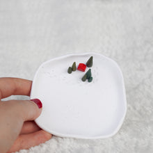 Load image into Gallery viewer, No. 14 / Winter Trinket Dish
